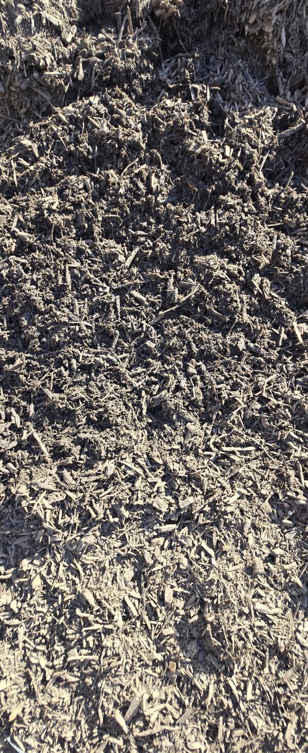 All Natural Bark Mulch - Dyed Brown